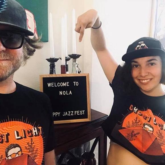 Meet your Posher, Lo - Picture 1 of 1